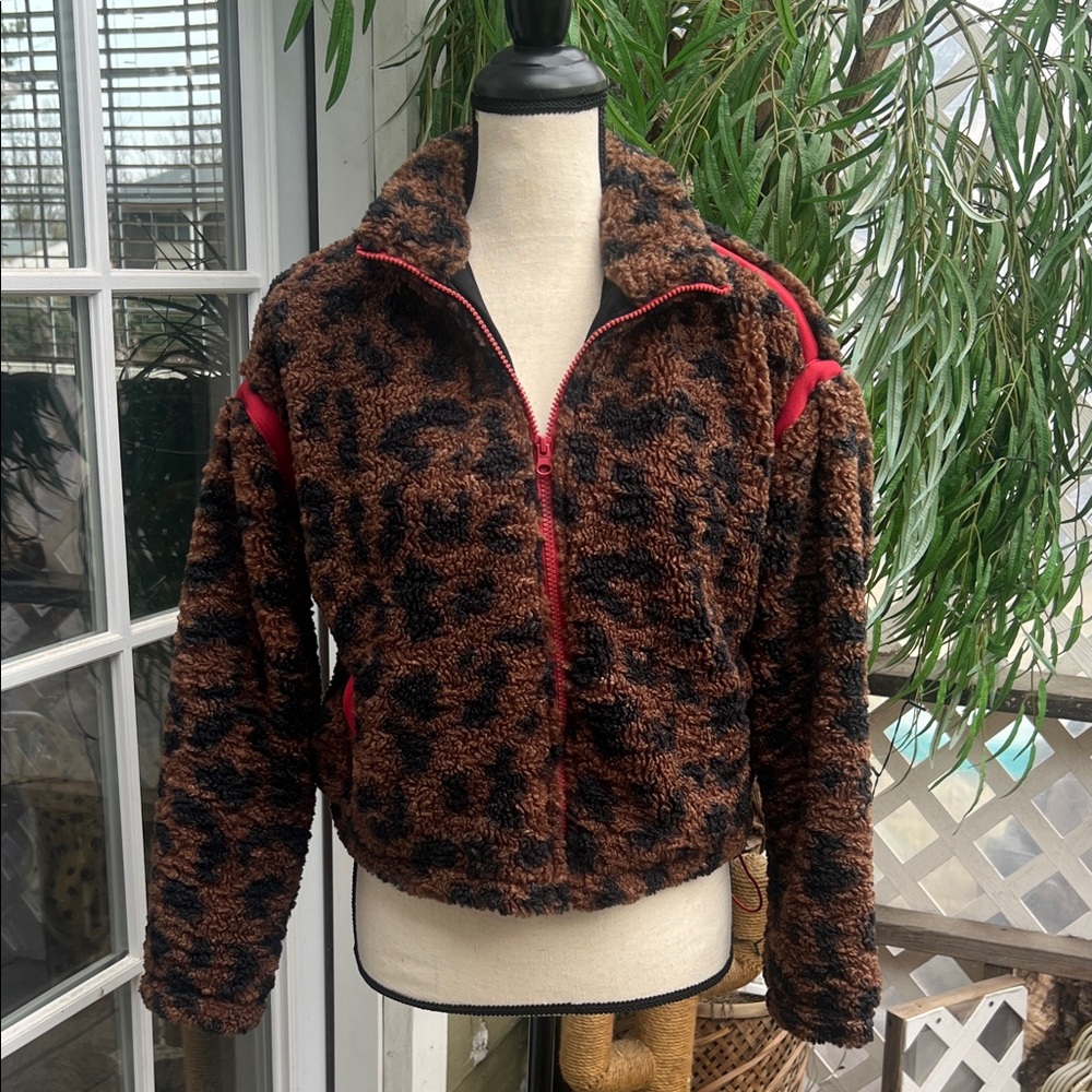Thread & Supply faux fur lined leopard print jacket size XS New With Tags